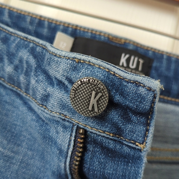 Kut from the Kloth Sophie Medium Wash High Rise Cut Off Denim Bermuda Shorts 12 - Picture 6 of 11